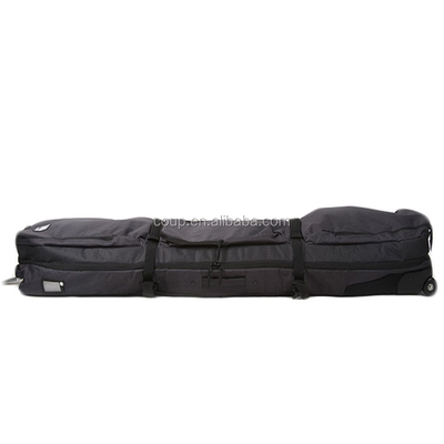 Sac de sport d'extérieur noir respirant 30L avec bretelles rembourrées