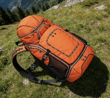 Water Resistant Polyester Outdoor Sports Bag with Customized Colors and Mesh Back Panel For Breathability